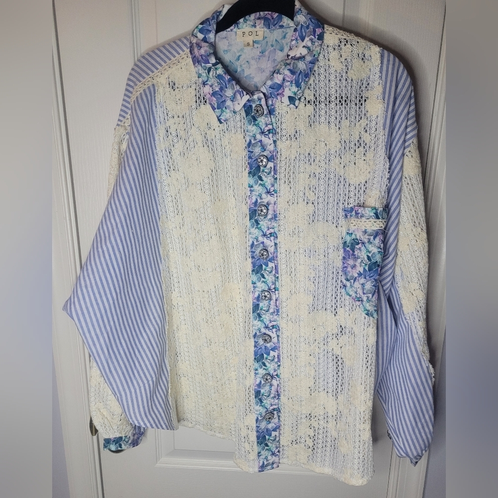 POL Floral Patchwork Demim And Knit Top. Sz S. NWOT Oversized - Picture 2 of 12